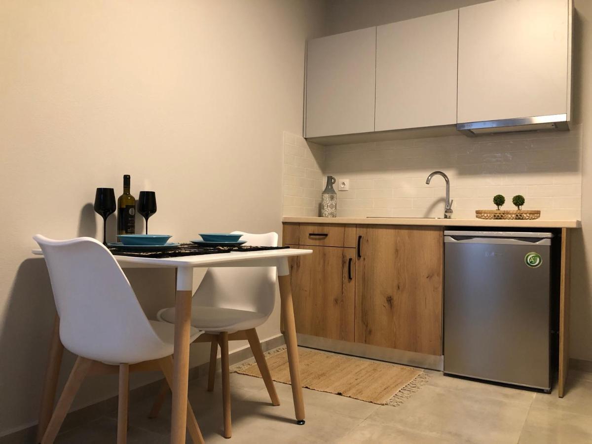 George Deluxe Apartments Stalís Ngoại thất bức ảnh